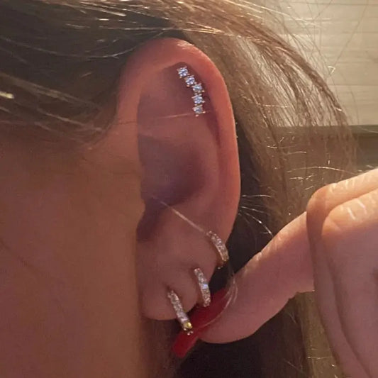 1PC New Curved Cz Cartilage Stud Moon Leaf  Helix Rook Conch Screw Back Earring Stainless Steel Bar Ear Piercing Jewelry