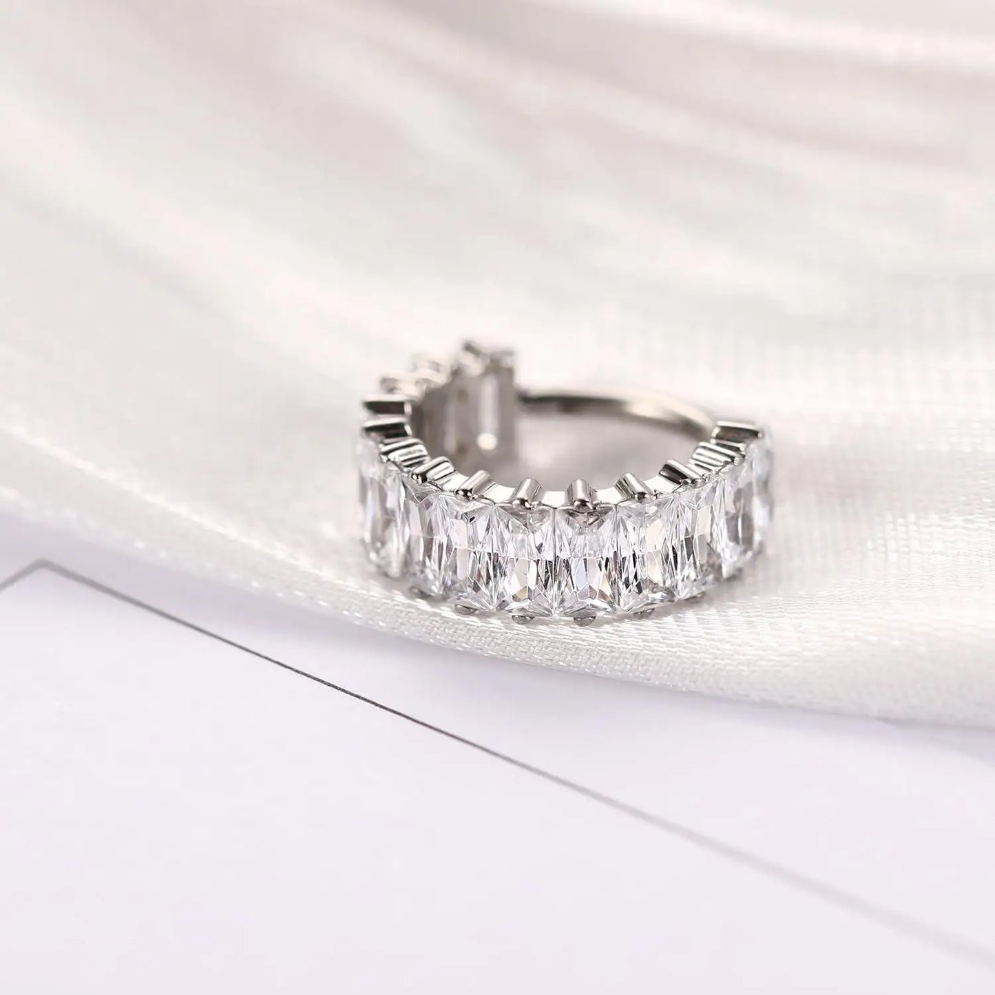 G23 Titanium Surgical Huggie Earring Conch Piercing Jewelry Cartilage Earring Small Hoop Earrings For Women