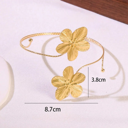 Bracelet de manchette Yuna