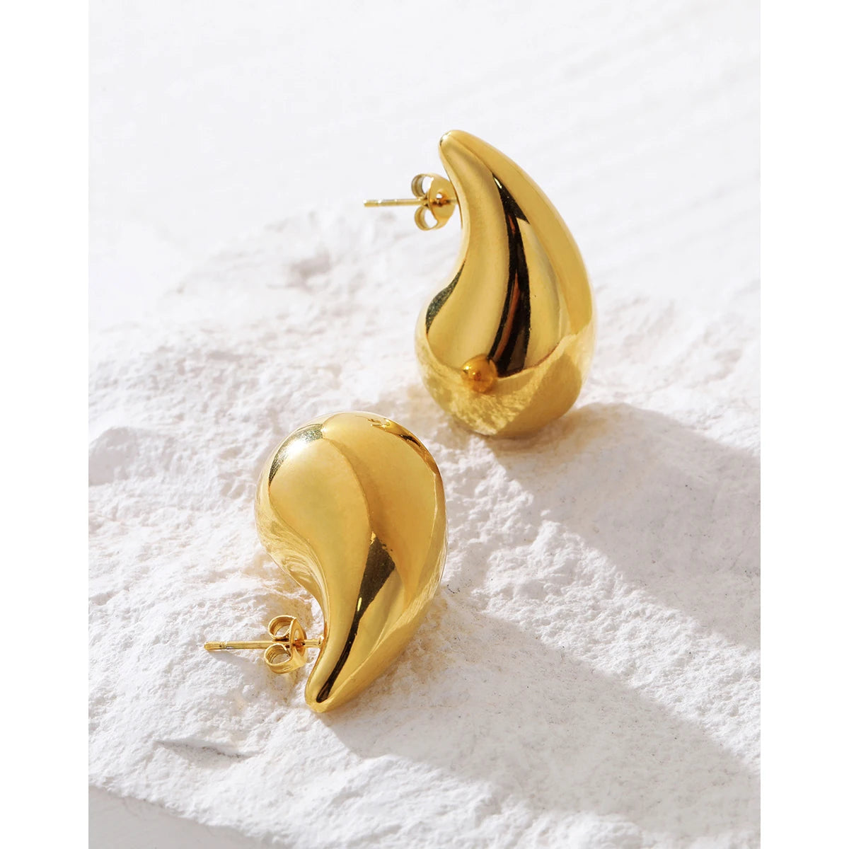 Boucle d'oreille Goutte d'or